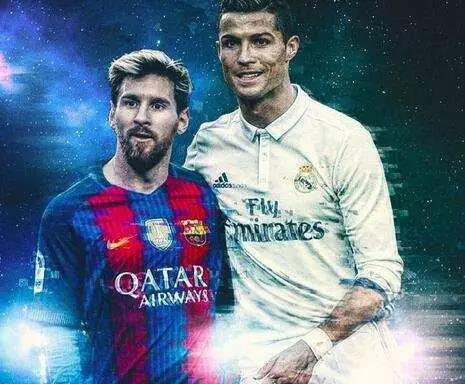 球员奋力击 球员奋力击