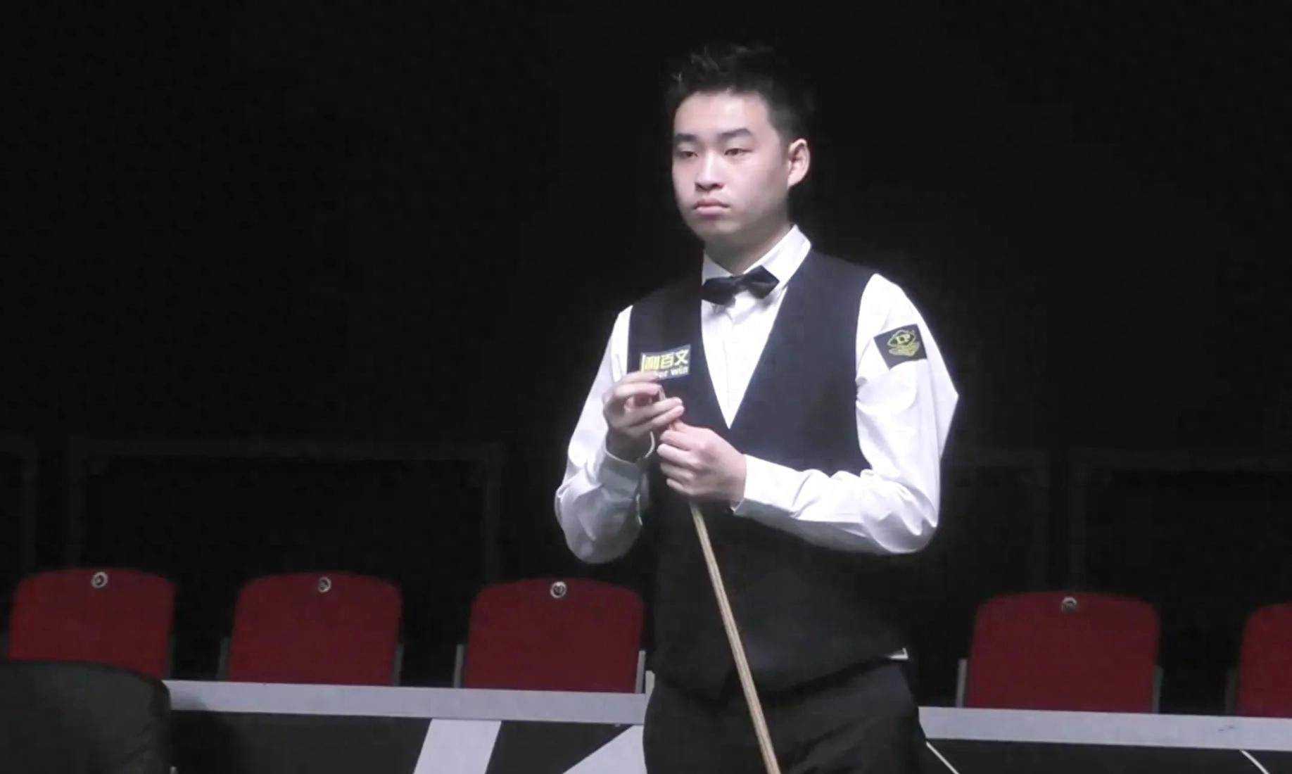 他每天都在 他每天都在