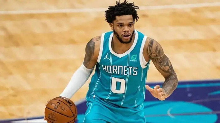 多球迷茶余 多球迷茶余