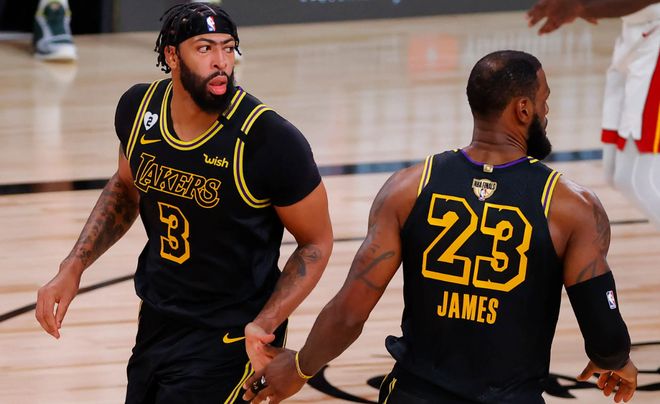 赛场上辱骂 赛场上辱骂