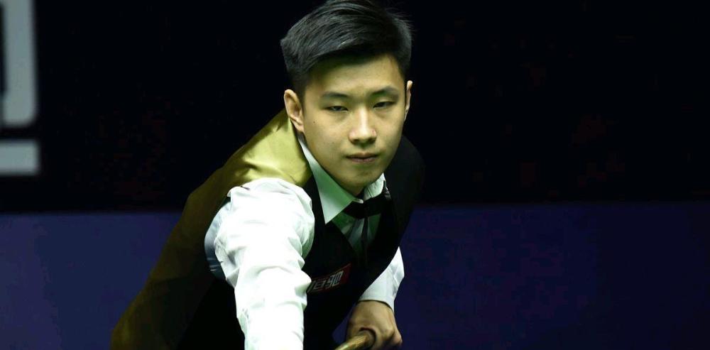 而哈登则在 而哈登则在